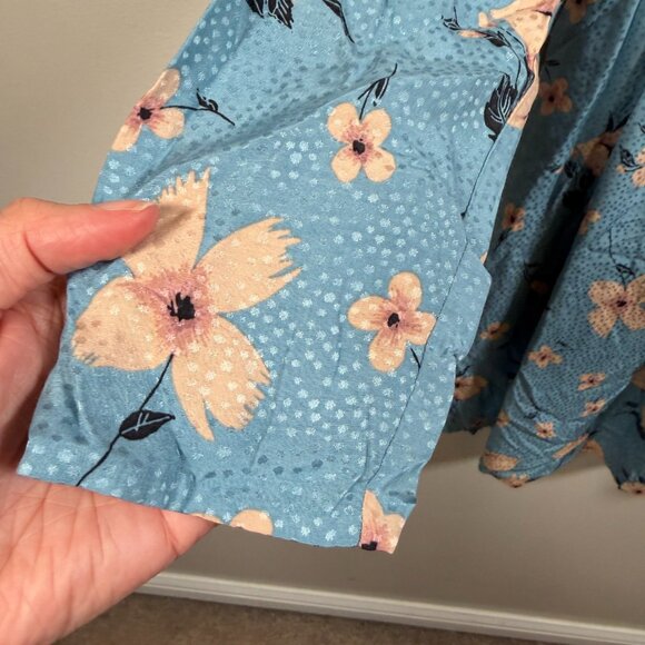 Rebecca Taylor Daniella Silk Blend Dress Size 4 Blue Floral V-Neck Feminine - Picture 5 of 10